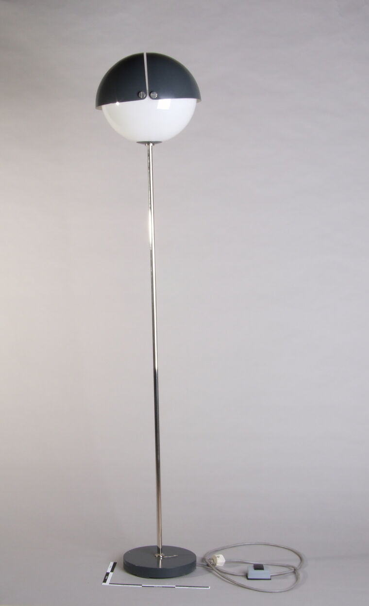 Aluminium-Stehleuchte, zweiflammig