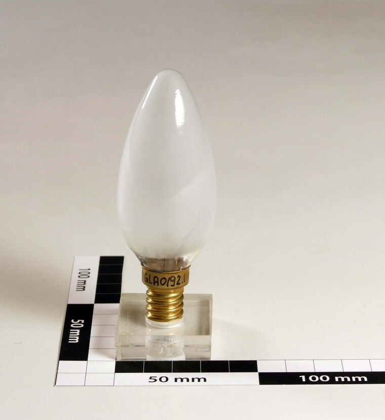 Glühlampe, kerzenförmig, 25W, 235V