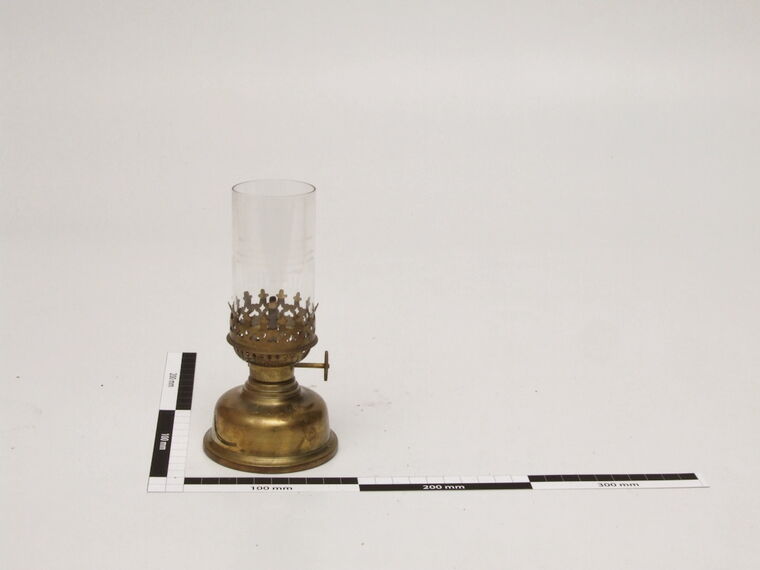 Formalin-Spiritus-Lampe / Petroleumlampe