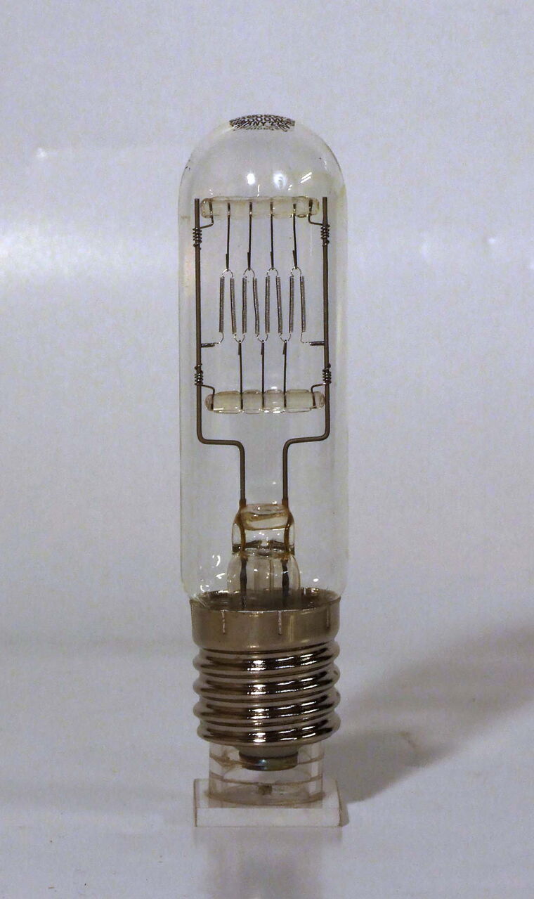 Halogen-Glühlampe 220 V 1000 W