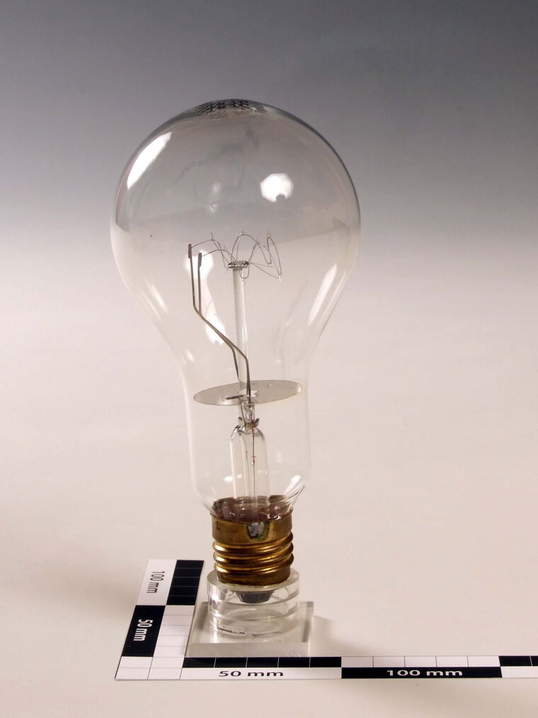 Glühlampe 220 Volt 200 Watt