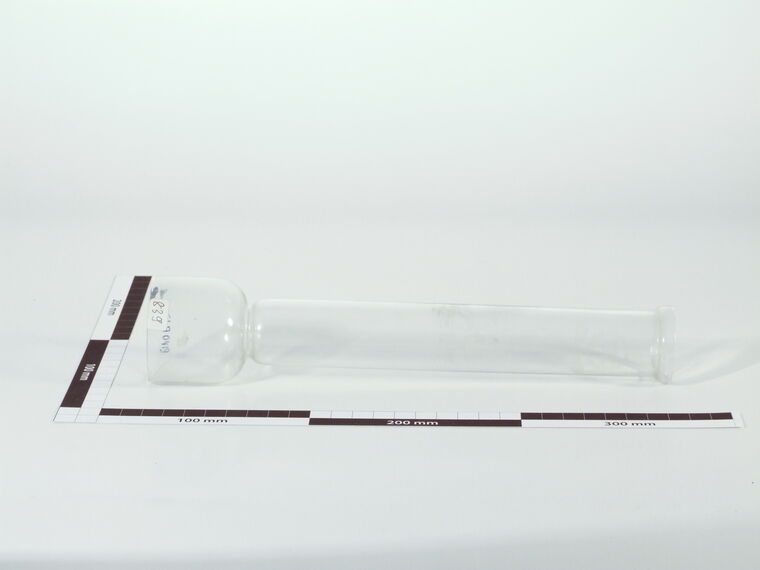 Glas-Petroleumzylinder Kosmos