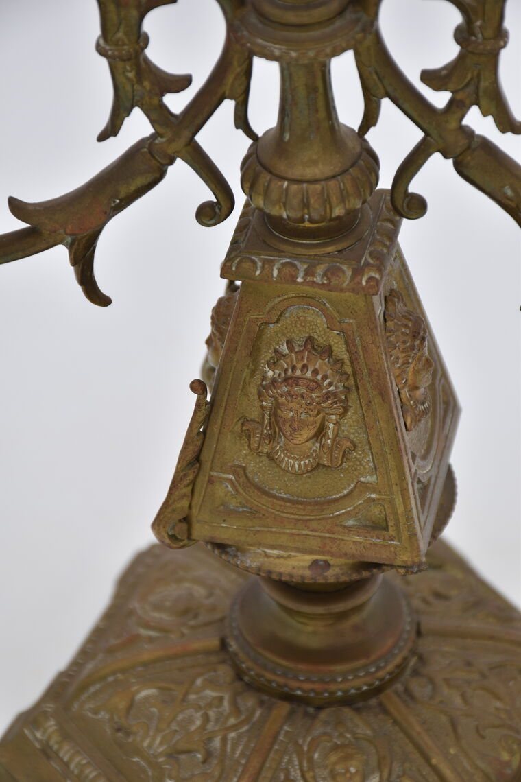 Messing-Kerzenleuchter, dreiflammig