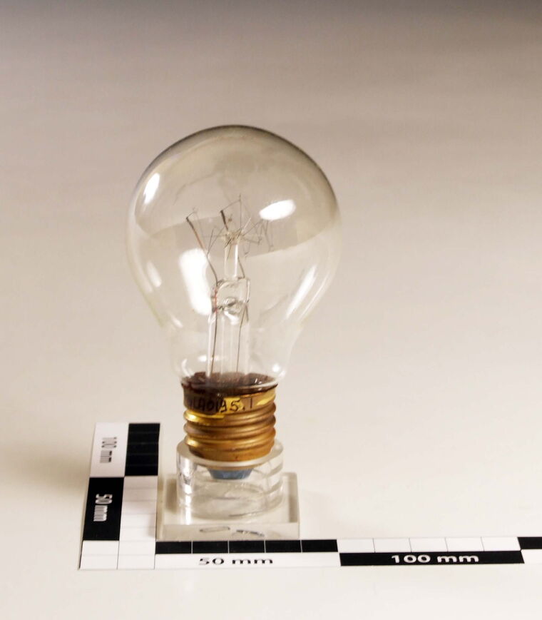 Glühlampe 40W 235V E27 Schraubsockel