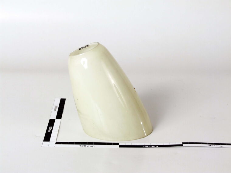 Glaslampenschirm, kegelförmig, Milchglas