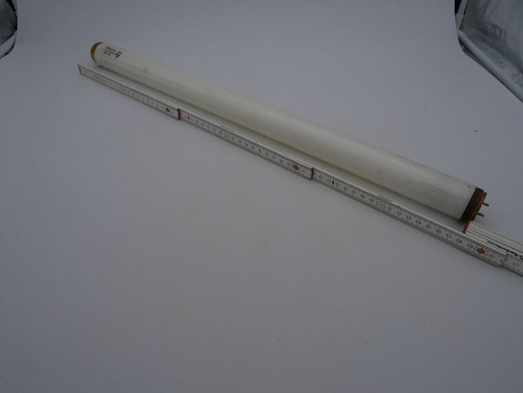 Leuchtstofflampe (Röhre)