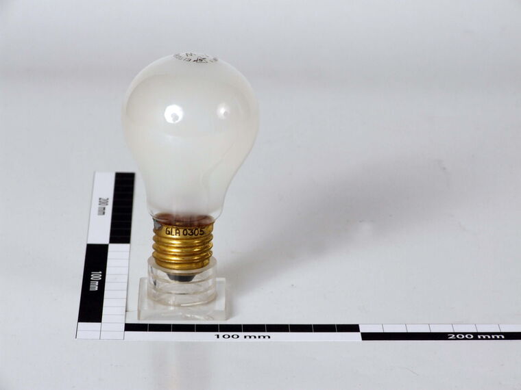 Glühlampe 15W 235V