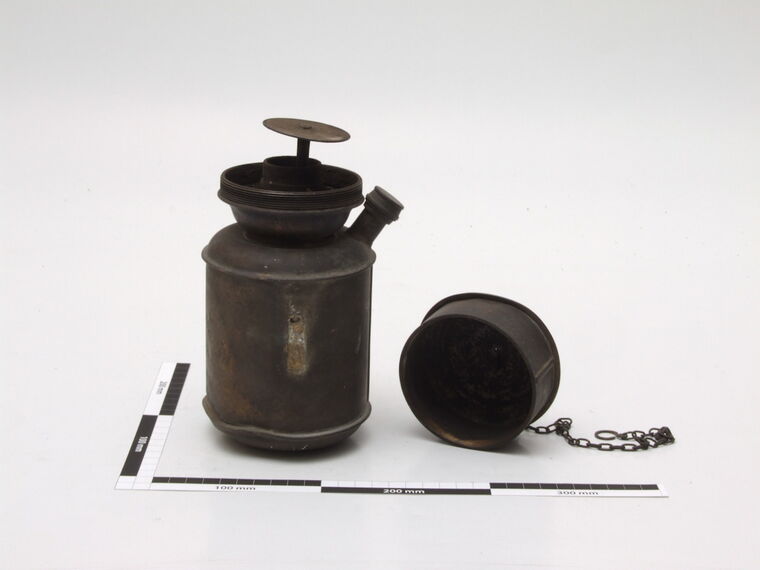Petroleumlampe aus Messing