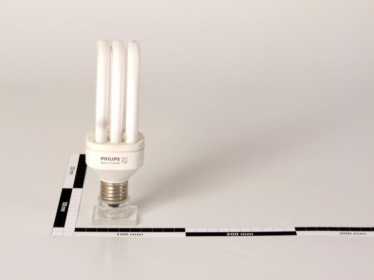 Kompaktleuchtstofflampe 23W E27 Schraubsockel