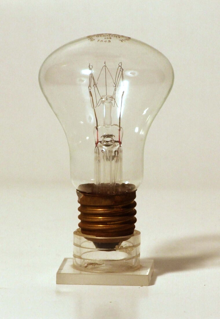 Glühlampe 220V 75W