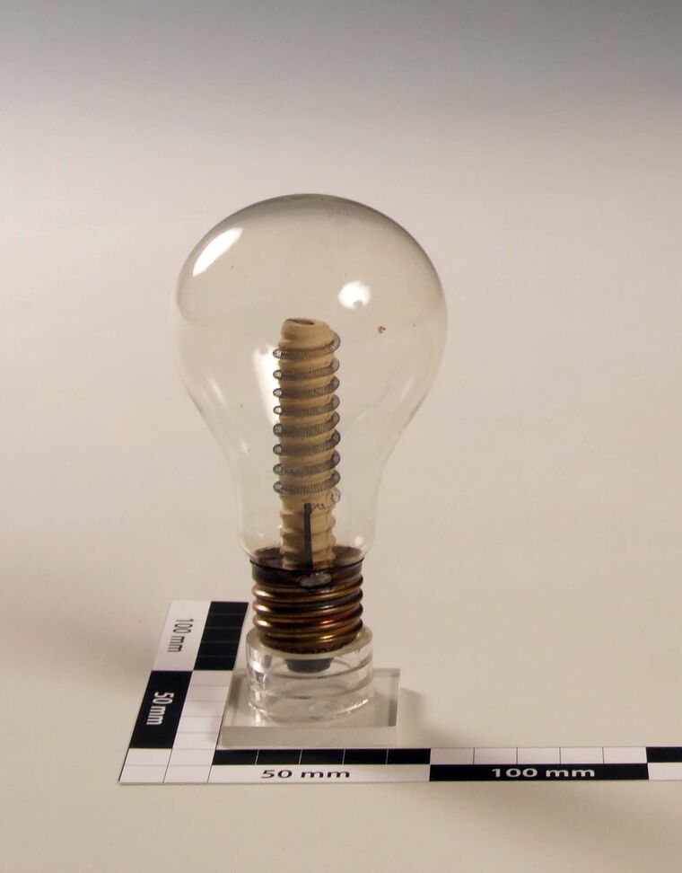 Heizlampe, birnenförmig