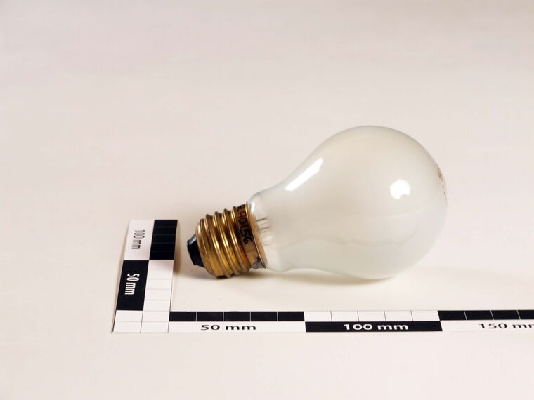 Glühlampe 15W 220V