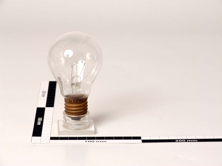 Glühlampe 25W 225-235V