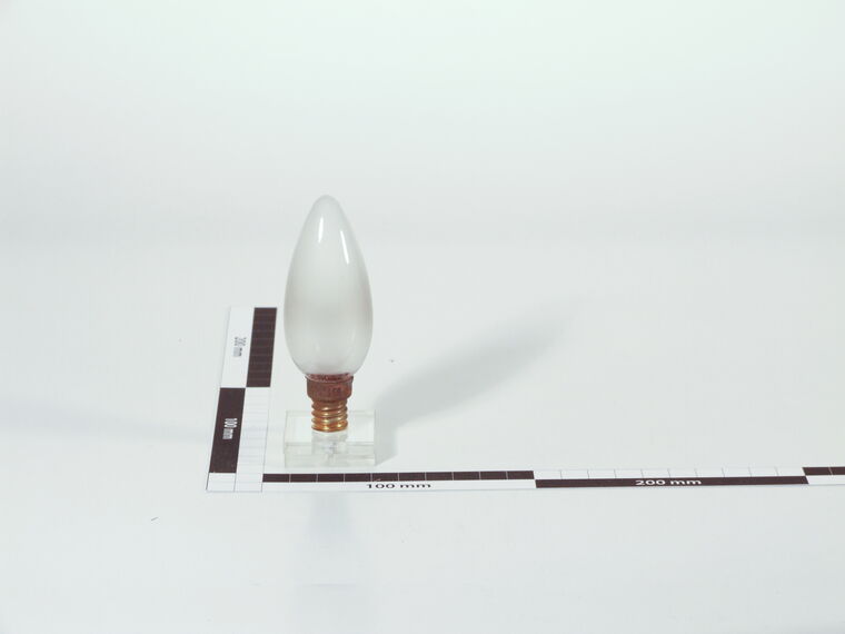 Kerzenförmige Glühlampe 25W 220-225V E14 mattiert
