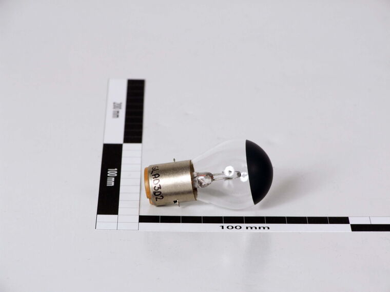 Kuppenverspiegelte Glühlampe 12 Volt 50 Watt