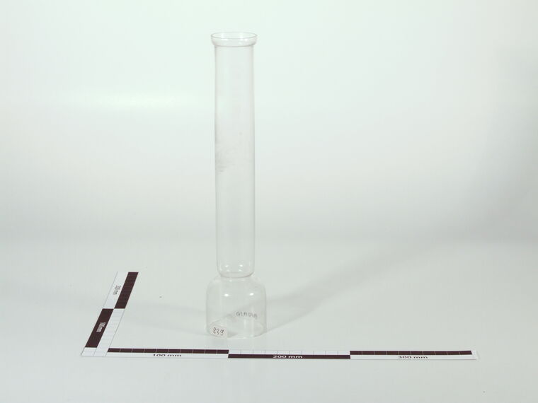 Glas-Petroleumzylinder Kosmos