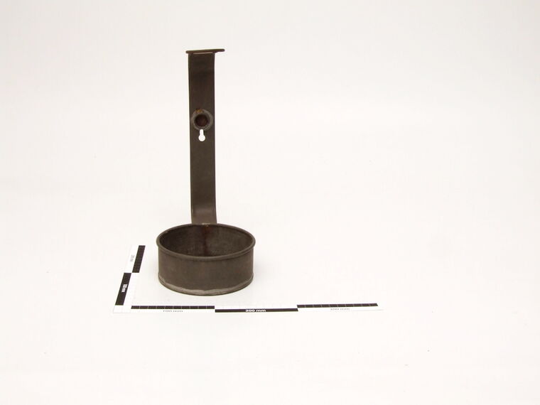 Ständer für Petroleumlampe