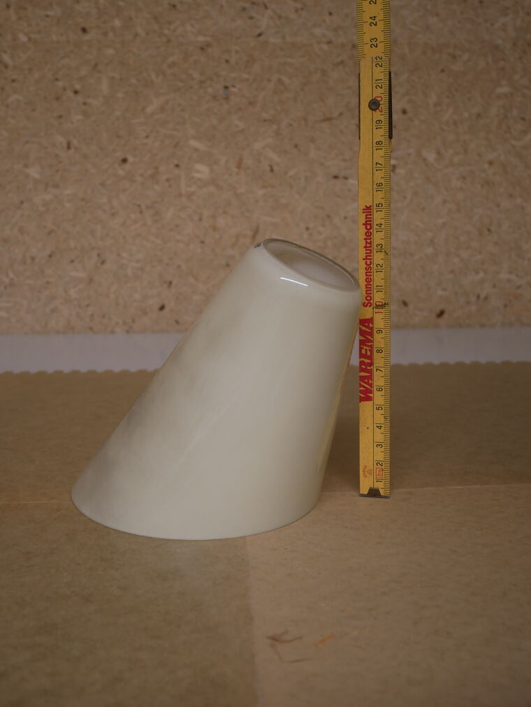 Glasschirm mit Überfangglas
