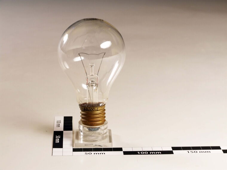 Glühlampe 100W 235V E27