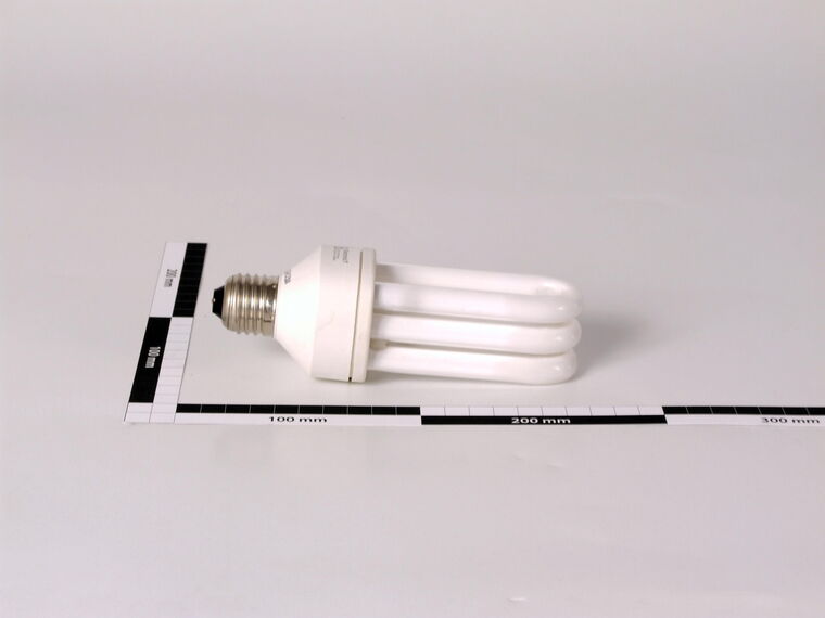 Kompaktleuchtstofflampe 23W E27 Schraubsockel