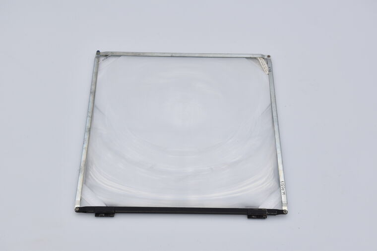 Vergrößerungslinse mit Aluminiumfassung