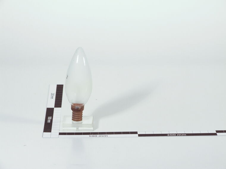 Glühlampe, kerzenförmig, 25W, 225V