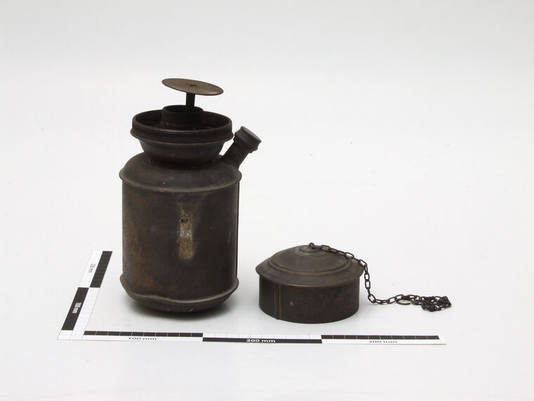 Petroleumlampe aus Messing