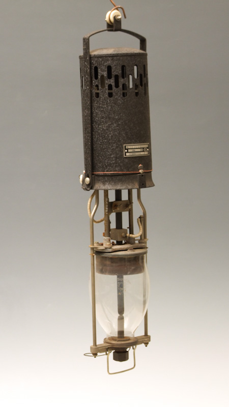 Kohlebogenlampe