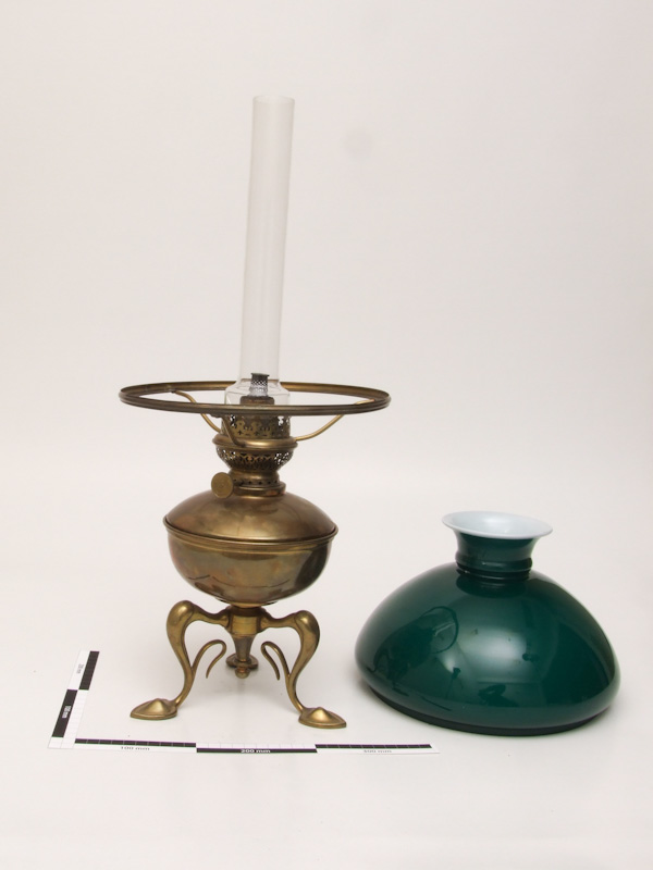Petroleumlampe, vollständig